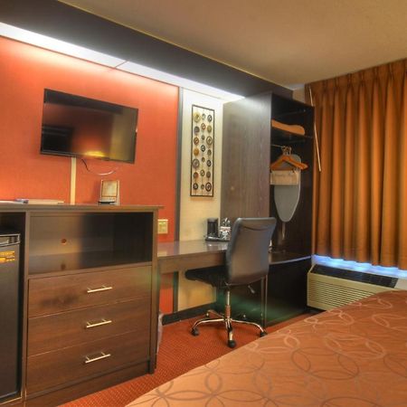 צ'ירוקי Smoky Mountain Inn & Suites מראה חיצוני תמונה