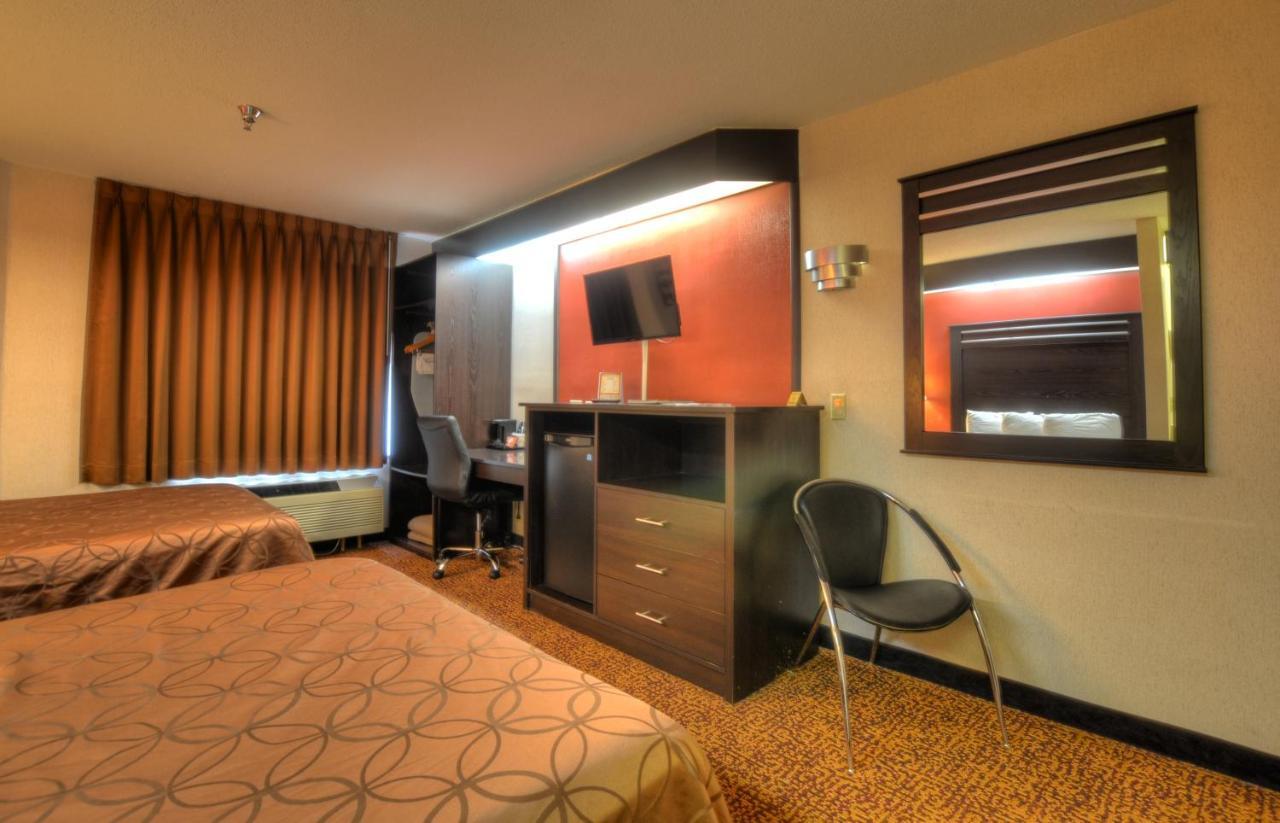 צ'ירוקי Smoky Mountain Inn & Suites מראה חיצוני תמונה
