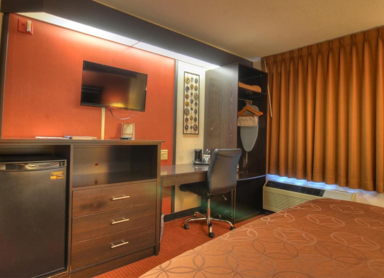 צ'ירוקי Smoky Mountain Inn & Suites מראה חיצוני תמונה