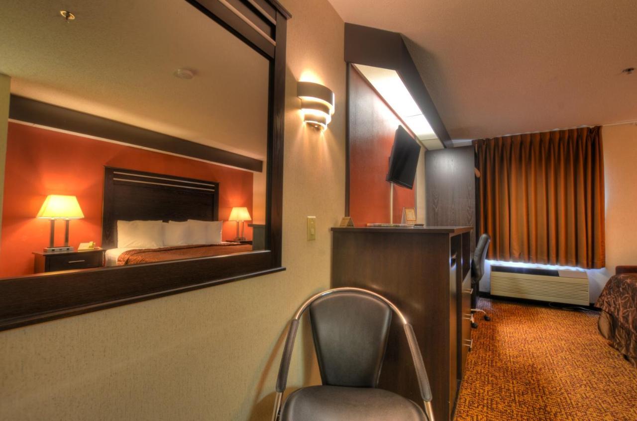 צ'ירוקי Smoky Mountain Inn & Suites מראה חיצוני תמונה