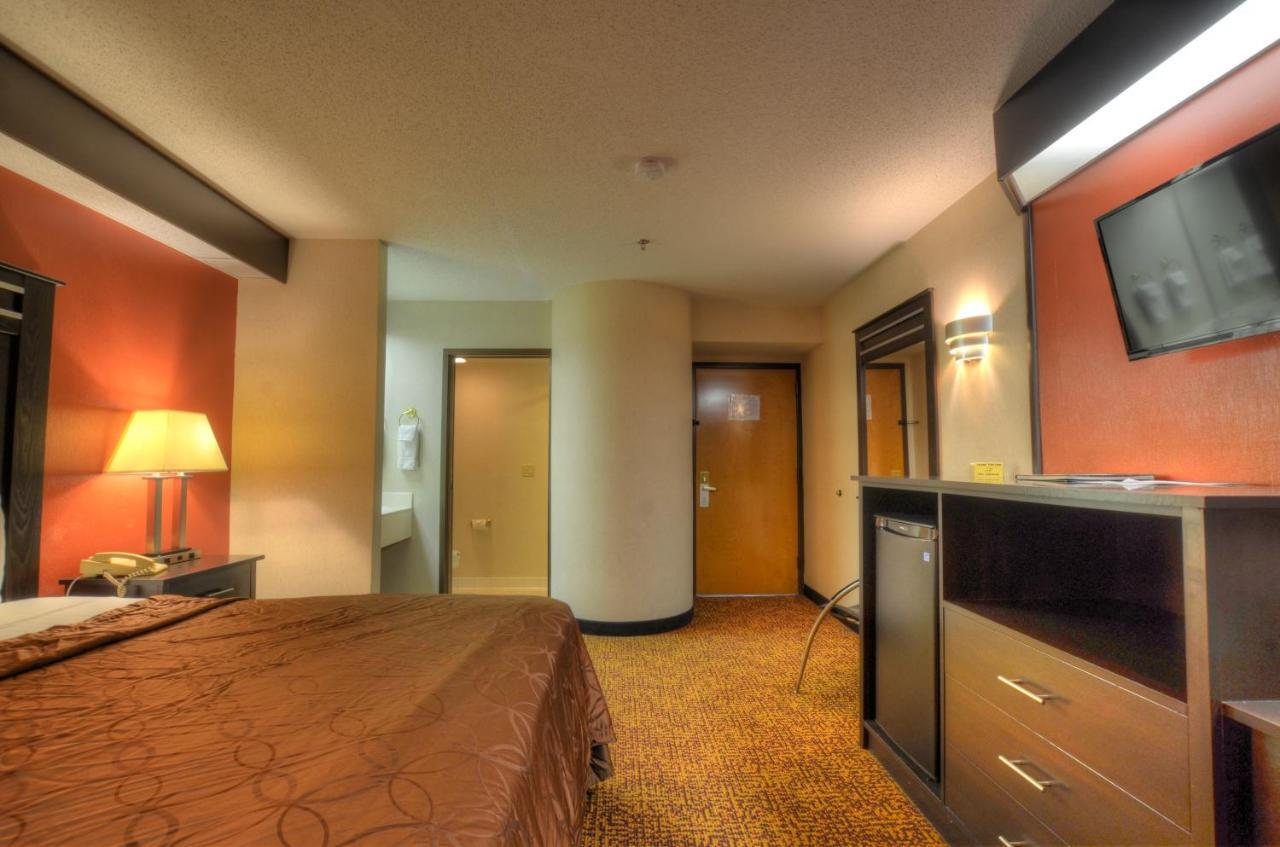 צ'ירוקי Smoky Mountain Inn & Suites מראה חיצוני תמונה